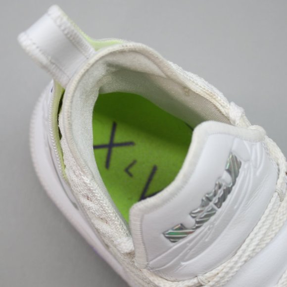 Nike Men\'s 10 Lebron XVI 16 Buzz Lightyear White Hyper Grape Sneakers AO2588-10 main image 12